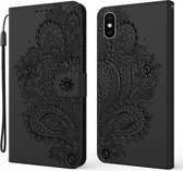 Voor iPhone X / XS Pauw reliëfpatroon Horizontale flip lederen tas met houder & kaartsleuven & portemonnee & lanyard (zwart)