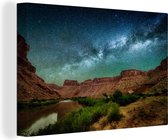 Canvas Schilderij Indrukwekkende sterrenhemel over de Colorado rivier in de Verenigde Staten - 120x80 cm - Wanddecoratie