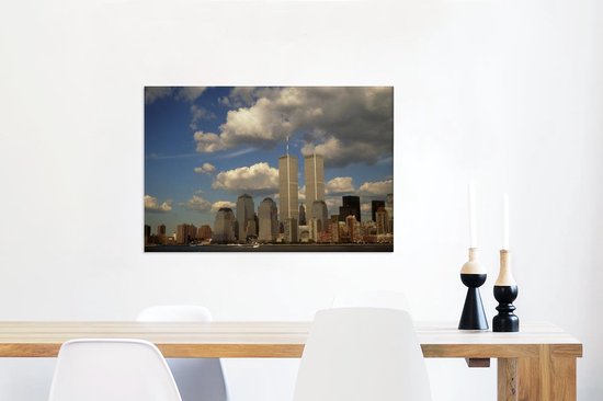 Canvas Schilderij Wolken omringen het World trade center in New York - 60x40 cm - Wanddecoratie