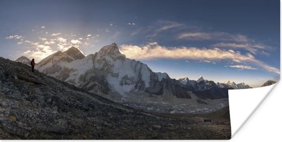 Poster Panoramisch uitzicht over Mount Everest in Nepal - 150x75 cm