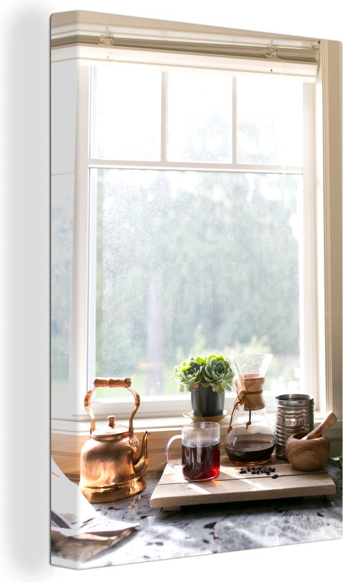 Canvas Schilderij Vetplant in een vensterbank van een keukenraam - 20x30 cm - Wanddecoratie