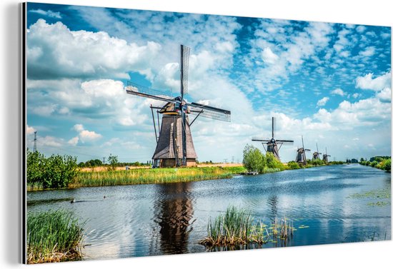 Traditionele Nederlandse Molens van Kinderdijk weerspiegeld in het water Aluminium 160x80 cm - Foto print op Aluminium (metaal wanddecoratie)