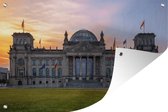 Muurdecoratie Het Rijksdag-gebouw tijdens een schemering in Duitsland - 180x120 cm - Tuinposter - Tuindoek - Buitenposter