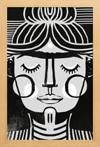 JUNIQE - Poster met houten lijst Dreaming Frida -13x18 /Wit & Zwart