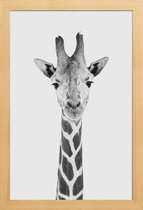 JUNIQE - Poster in houten lijst Giraffe Classic -30x45 /Wit & Zwart