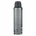 Achterkant van een Dove Men+Care Extra Fresh anti-transpirant spuitbus met veel tekst en een barcode.