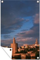 Tuindecoratie Torre del Oro en de Giralda in de Spaanse stad Sevilla - 40x60 cm - Tuinposter - Tuindoek - Buitenposter