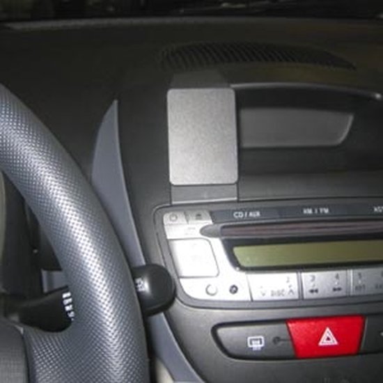 Brodit ProClip Peugeot 107/ Citroen C1/ Toyota Aygo 06-14 center mount - Brodit