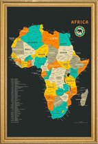 JUNIQE - Poster met houten lijst Afrika kleurrijke kaart -13x18