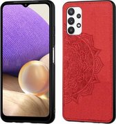 Voor Samsung Galaxy A32 5G Mandala stoffen hoes met reliëf PC + TPU mobiele telefoonhoes met magnetische functie en draagriem (rood)