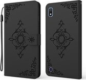 Voor Samsung Galaxy A10 / M10 Reliëf Fortune Bloem Patroon Horizontale Flip Leren Case met Houder & Kaartsleuf & Portemonnee & Lanyard (Zwart)