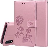 Voor Samsung Galaxy M01 Rose reliëf horizontale flip PU lederen tas met houder & kaartsleuven & portemonnee (rose goud)