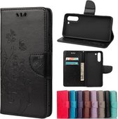 Voor Samsung Galaxy S21 FE vlinderbloempatroon horizontale flip lederen tas met houder & kaartsleuven en portemonnee (zwart)