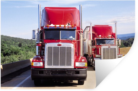 Muurstickers - Sticker Folie - Rode vrachtwagens op de snelweg - 60x40 cm - Plakfolie - Muurstickers Kinderkamer - Zelfklevend Behang - Zelfklevend behangpapier - Stickerfolie