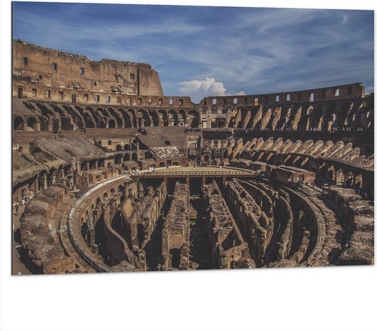 WallClassics - Dibond - Binnenkant van Colloseum in Rome - 100x75 cm Foto op Aluminium (Met Ophangsysteem)