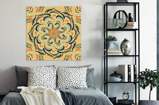 Motif carré d'une fleur détaillée sur fond orange clair 90x90 cm - Tirage photo sur toile (Décoration murale salon / chambre)