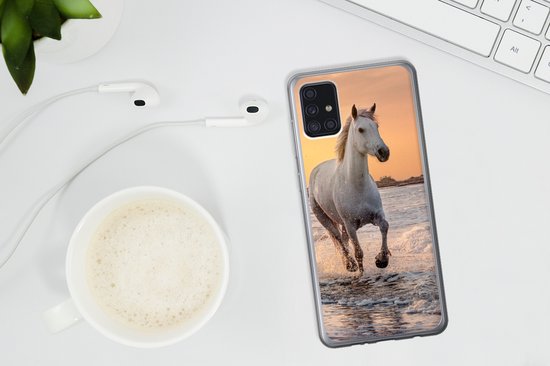 Telefoonhoesje Geschikt voor Samsung Galaxy A52 5G hoesje - Paarden - Zon - Zee - Strand - Dieren - Siliconen Telefoonhoesje Telefoonhoesje
