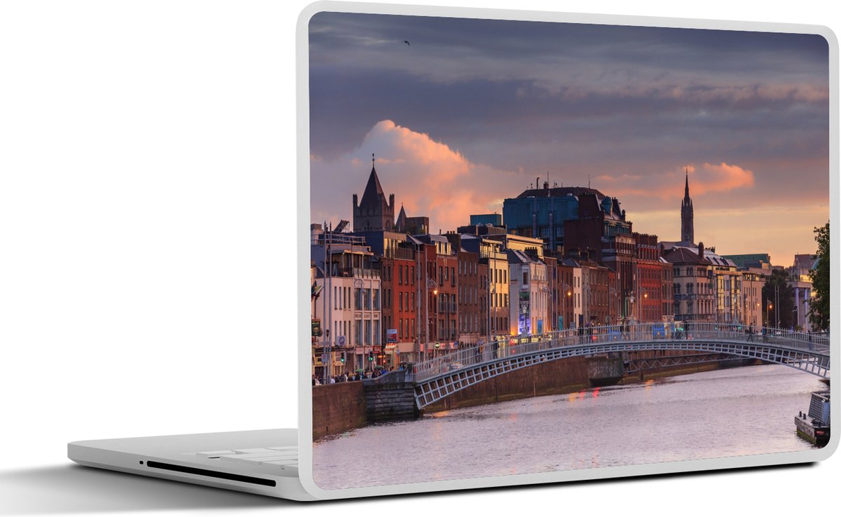 Laptop sticker - 15.6 inch - Half Penny Bridge tijdens zonsondergang - 36x27,5cm - Laptopstickers - Laptop skin - Cover
