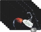 Placemat - Placemats kunststof - Kokosnoot - Stilleven - Water - Zwart - Fruit - 45x30 cm - 6 stuks - Hittebestendig - Anti-Slip - Onderlegger - Afneembaar