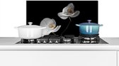 Spatscherm keuken 60x30 cm - Kookplaat achterwand Orchidee - Bloemen - Zwart - Wit - Stilleven - Muurbeschermer - Spatwand fornuis - Hoogwaardig aluminium