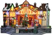Village de Noël Kristmar avec sapin de Noël rotatif et maisons illuminées- Maison de Noël avec éclairage, musique et mouvement - Maisons de Noël avec éclairage LED - Fonctionne sur piles (3x AA) - Piles non incluses - L36,5xL22,5xH26 cm - Plastique -