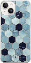 Casimoda® hoesje - Geschikt voor iPhone 14 - Blue Cubes - Siliconen/TPU telefoonhoesje - Backcover - Marmer - Blauw