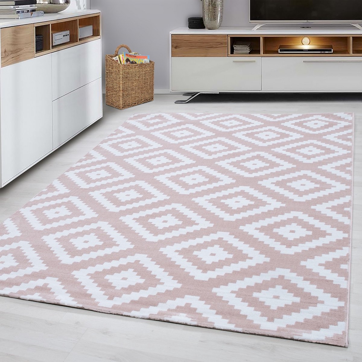 Flycarpets Marlon Vloerkleed Boho - Laagpolig - Roze / Wit - 120x170 cm