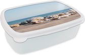 Broodtrommel Wit - Lunchbox - Brooddoos - Schelpen - Strand - Zee - Zomer - Zon - 18x12x6 cm - Volwassenen
