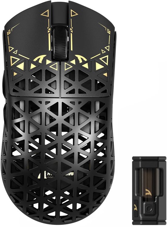 Zwarte gaming muis met open, geometrisch patroon en gouden driehoekaccenten. Kleine USB-ontvanger ernaast.