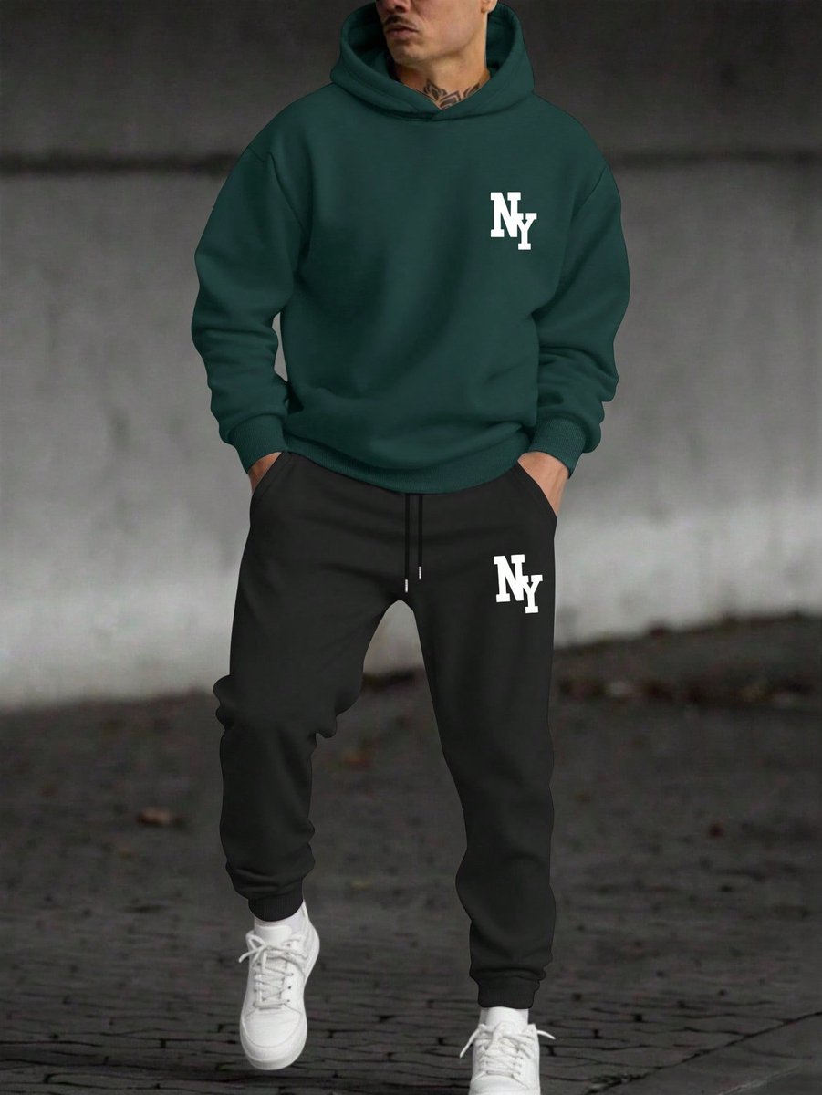 Stijlvolle en Comfortabele NY Hoodie en Joggingbroek Set voor Mannen in Donkergroen en zwart - Maat 2XL-3XL - Perfect voor Urban Streetwear en Casual Dagen