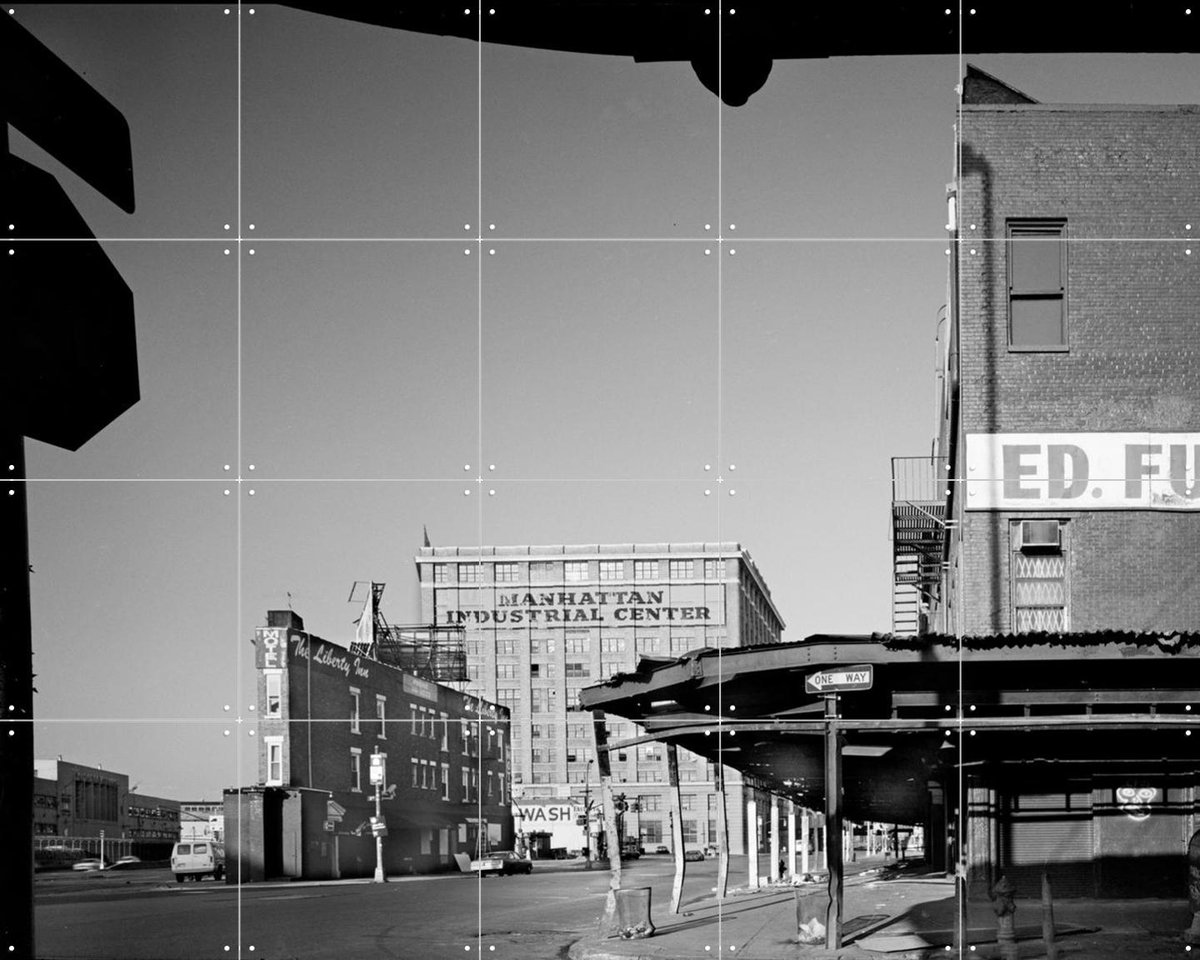 IXXI Meat Markt 1989, Teun Voeten - 100 x 80 cm - Gratis ophangtool - Grote wanddecoratie en posters - Vintage, Fotografie, Woonkamer, Gang, Stad