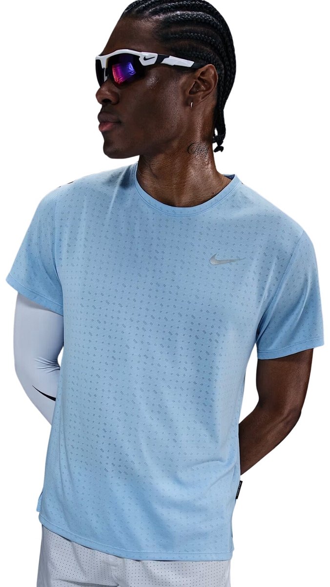 Nike Miler Breathe Dri-fit Heren T-shirt Hj4181-422 Kleur Blauw