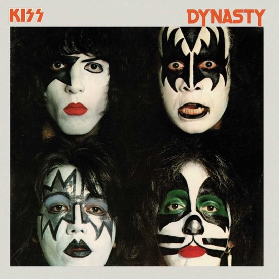 KISS "Dynasty" album cover met de gezichten van de bandleden in hun kenmerkende make-up.