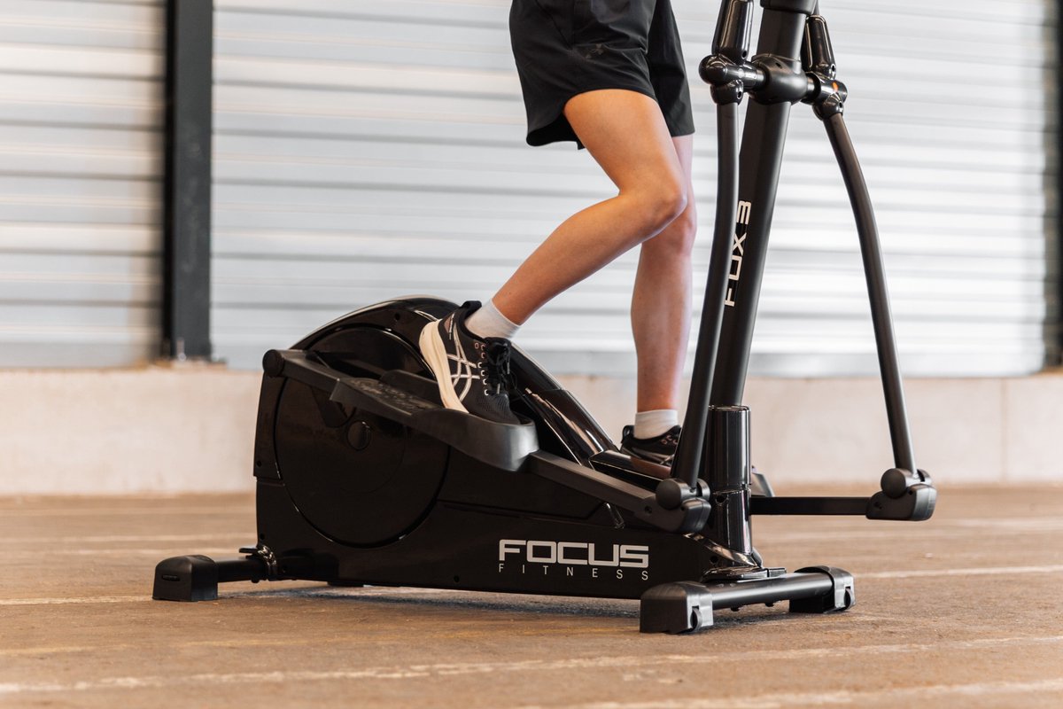 Focus Fitness Fox 3 iPlus Crosstrainer Zwart 18 Programma's - afbeelding 3