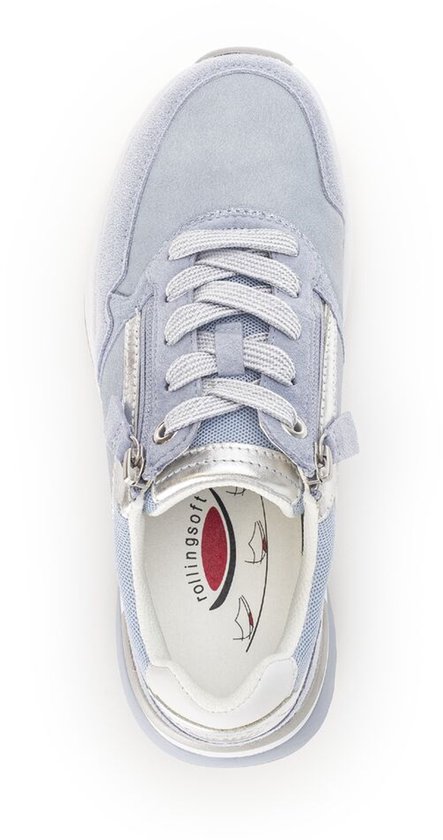 Binnenzijde lichtblauwe Gabor sneaker met 'rollingsoft' inlegzool, zilvere details en ritssluiting.