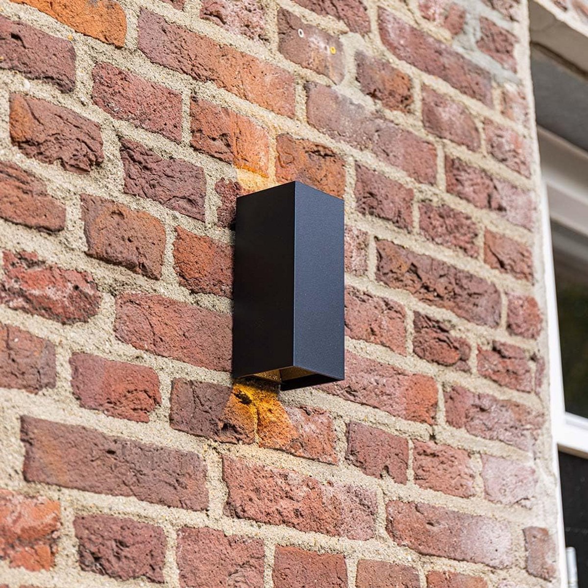 Dimbare LED Wandlamp Zwart Up en Down Licht voor Buiten IP65