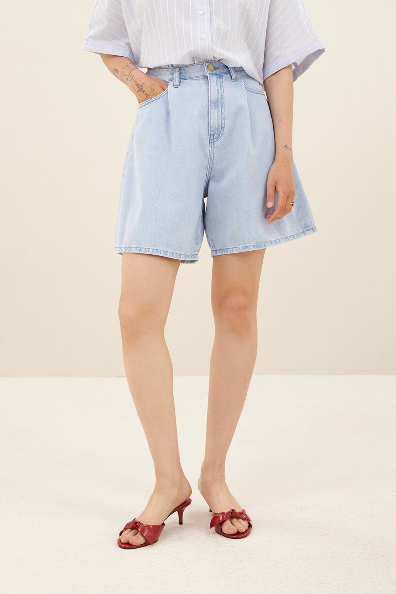 26218508 elisa denim shorts