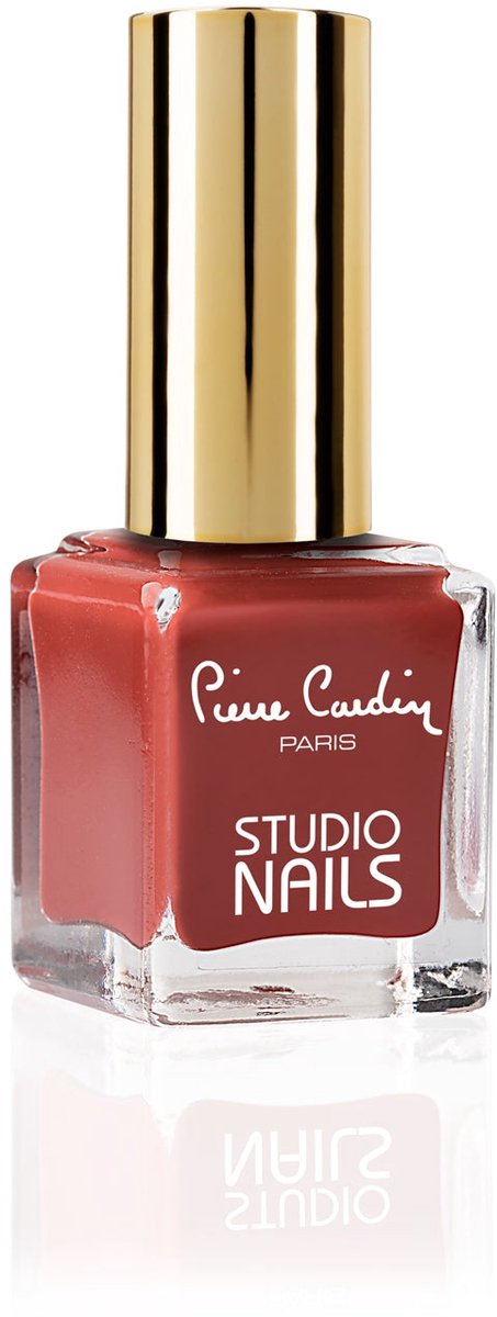Pierre Cardin Studio Nails – Dark Coral