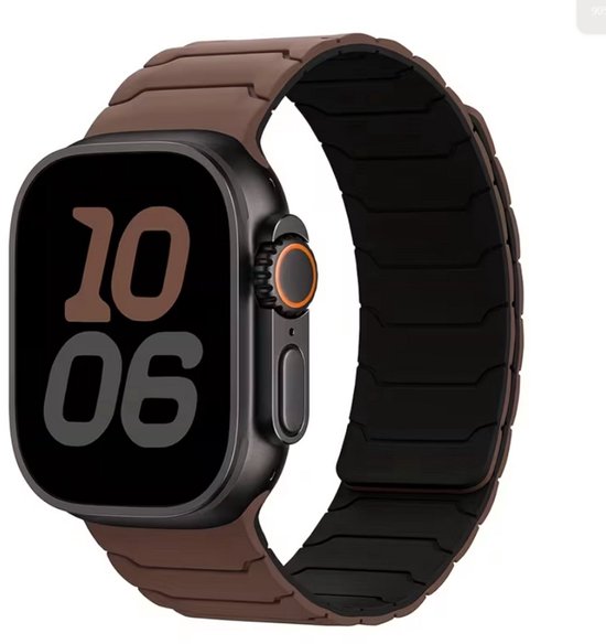 Montre connectée noire avec bracelet magnétique en silicone marron. Design bicolore.