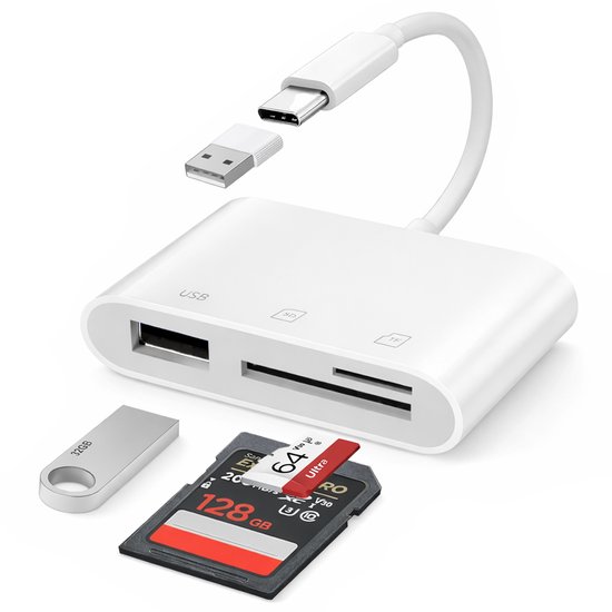 Un lecteur de carte blanc avec des ports USB-A, SD et TF, avec une clé USB et une carte SD de 128 Go à côté.