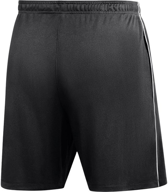 Zwarte sportshort voor heren met witte bies aan de zijkant.