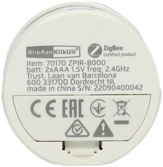 Onderkant van witte Zigbee sensor met CE, EAC en waarschuwingssymbolen.