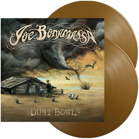 Albumhoes 'Dust Bowl' van Joe Bonamassa met een tornado boven een boerderij, met twee gouden vinylplaten.