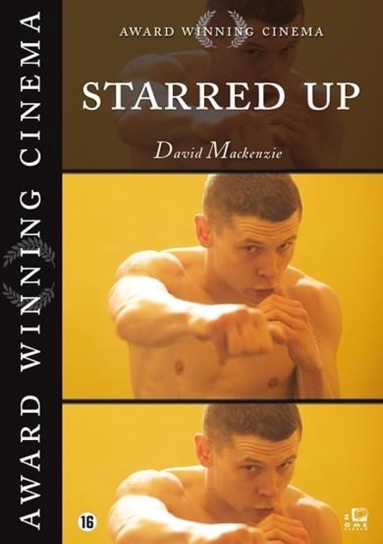 DVD hoes van Starred Up, met twee beelden van een torso van een jonge blanke man met bruin haar die aan het boksen is. Links staat 'AWARD WINNING CINEMA'.