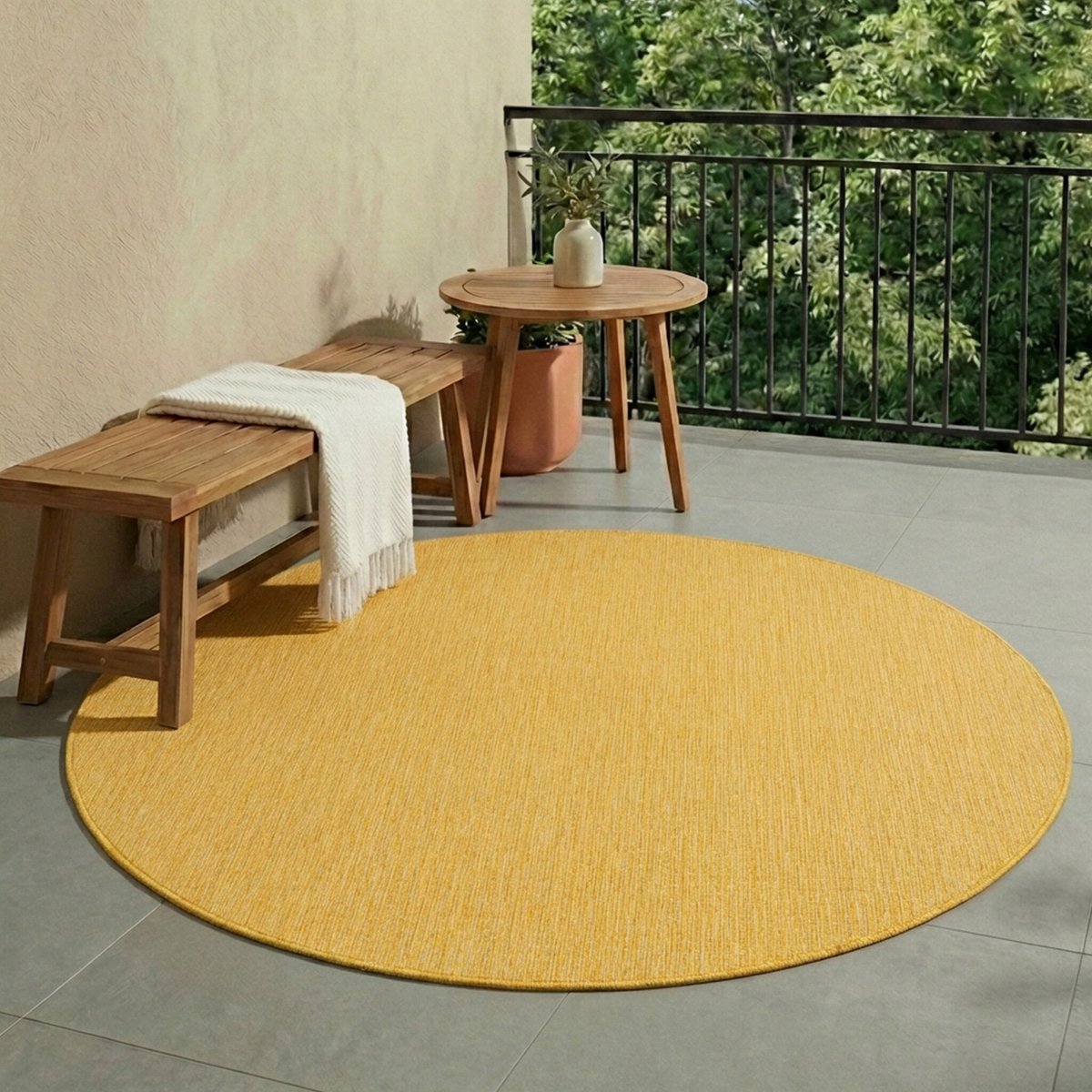 NATURL. Rond buitenkleed - Costa Okergeel - Ø 100cm