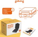 De verpakking van een Goliving wafelmaker, met afmetingen 24 x 24 cm en 9.5 cm hoog. De verpakking toont een afbeelding van de wafelmaker en een boekje.