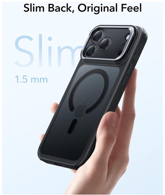 Slanke, doorschijnende zwarte telefoonhoes van 1,5 mm, gedragen door een hand.