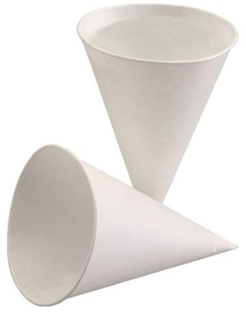 Image of 200 Puntbekers, suikerriet-papier 150 ml Ø 8,5 cm · 11,5 cm wit , Palmwas – Coating
