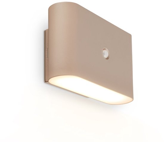 BRILONER Chet – LED Wandlamp oplaadbaar – zonder stroom & boren – met bewegingssensor – warm wit licht – met kleefpad – beige – 16 x 9,5 x 6,5 cm