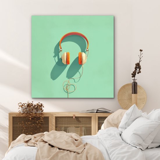Aluminium schilderij 90x90 cm - Wanddecoratie metaal - Koptelefoon - Oranje - Snoer - Minimalistisch - Metalen muurdecoratie woonkamer - Decoratie industrieel - Foto op dibond - Industriële accessoires slaapkamer